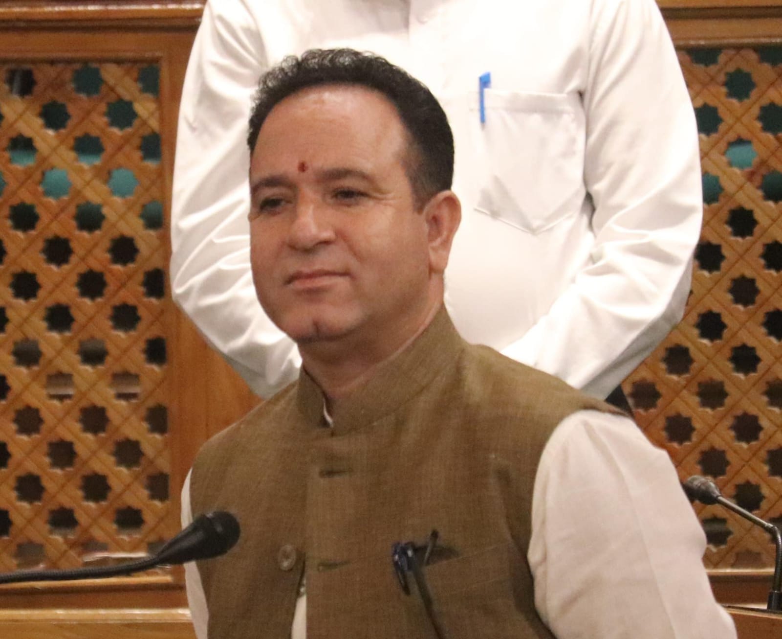 'CM sabotaged J&K Statehood by linking it with Pre 1953 status and 370: Sunil Sharma'