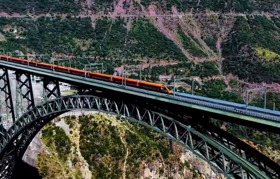 'Historic Milestone: Vande Bharat Crosses Chenab & Anji Bridges At 100 Km/h, Speed Limit Increased On Katra-Banihal Section'