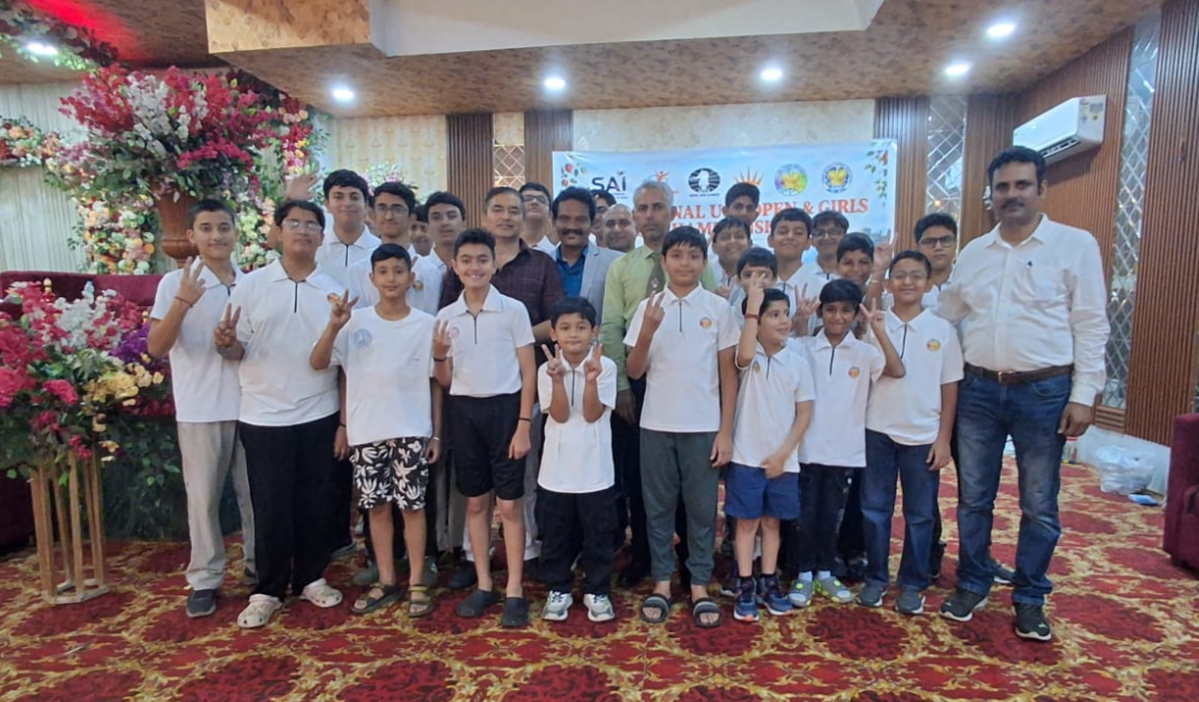 'Adhiraj Mitra and Vedant Garg lead National U-17 chess champ'