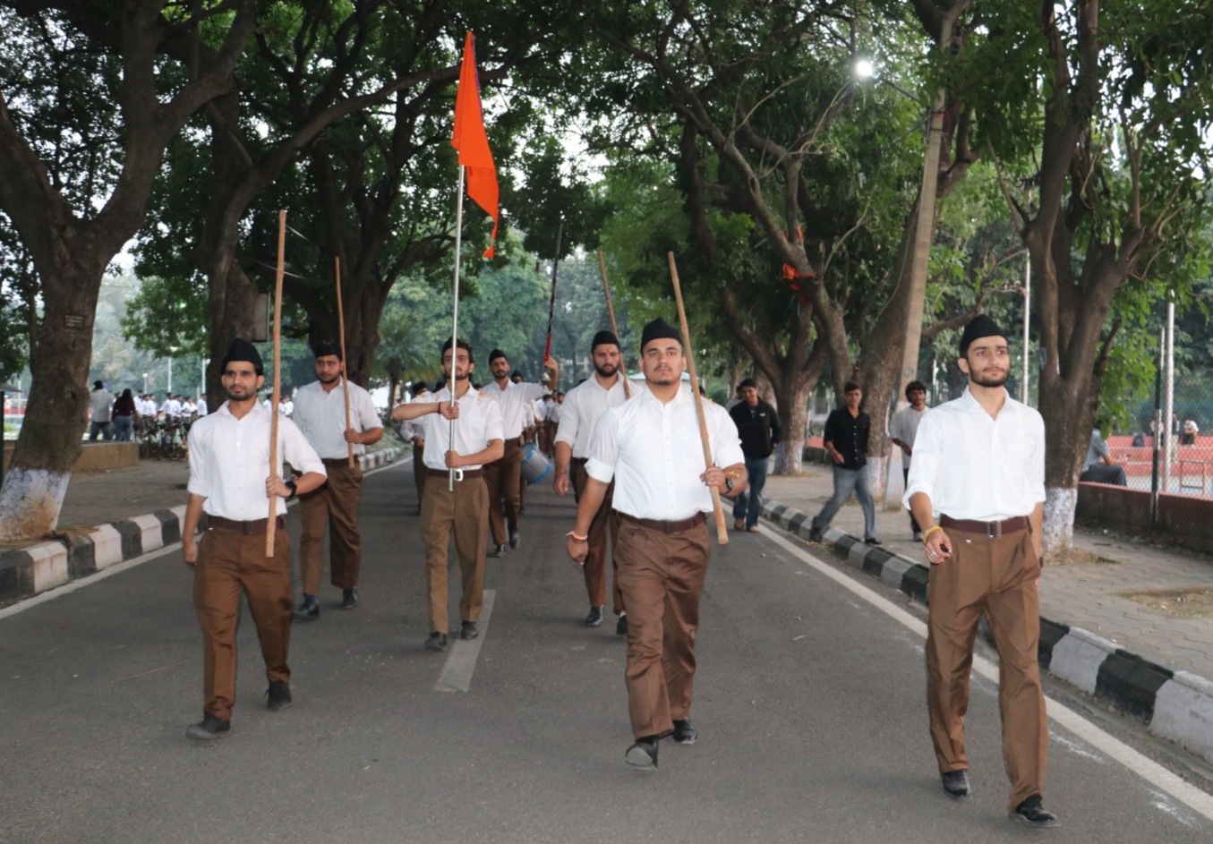 'RSS holds Vijayadashami Path Sanchalan at Jammu University'